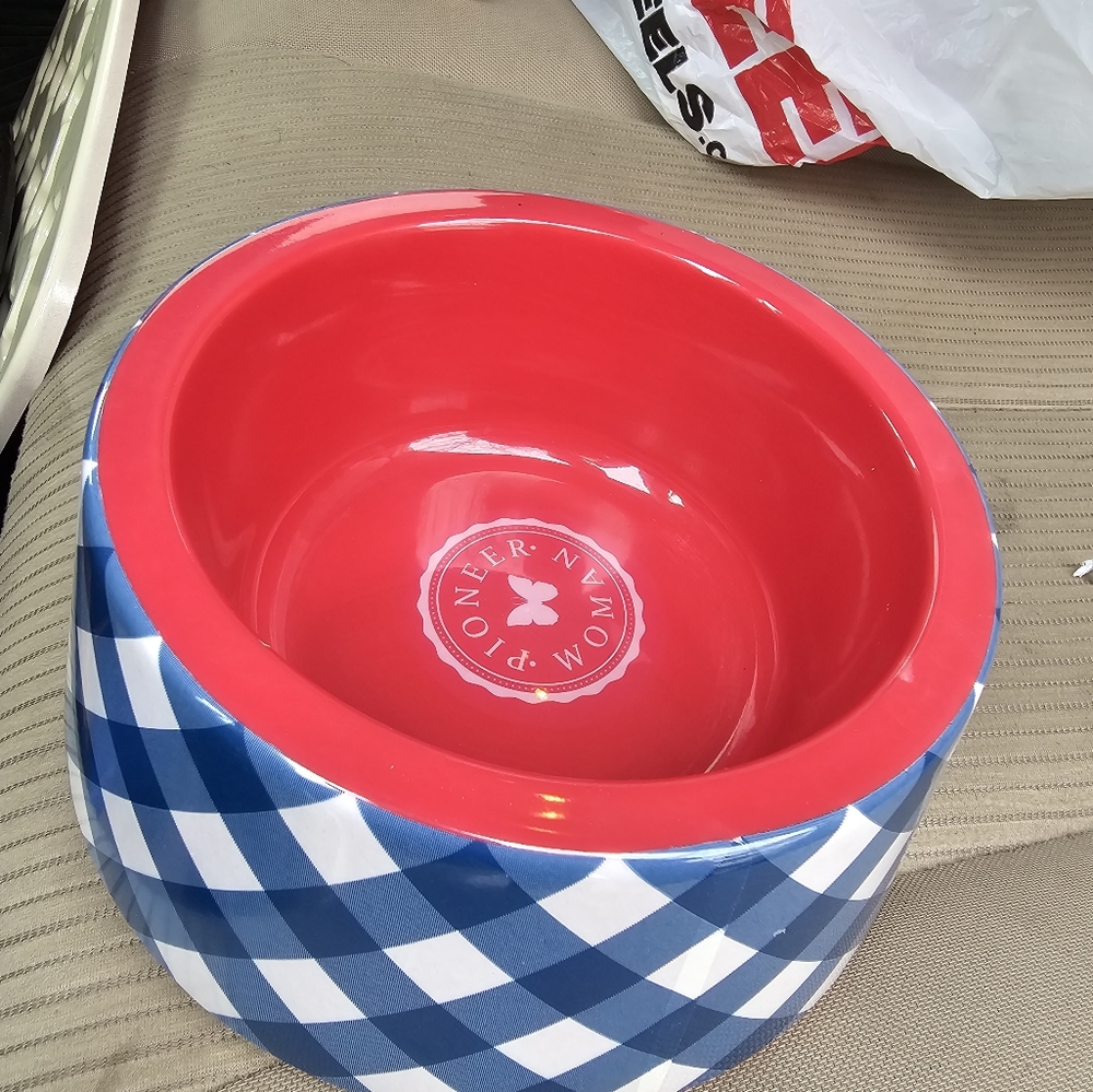 Pioneer Woman Pet Bowl set of 2